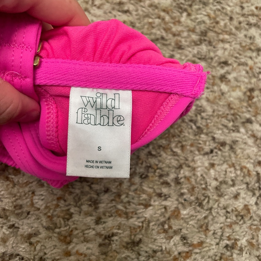 Wild Fable Bright Pink Garment